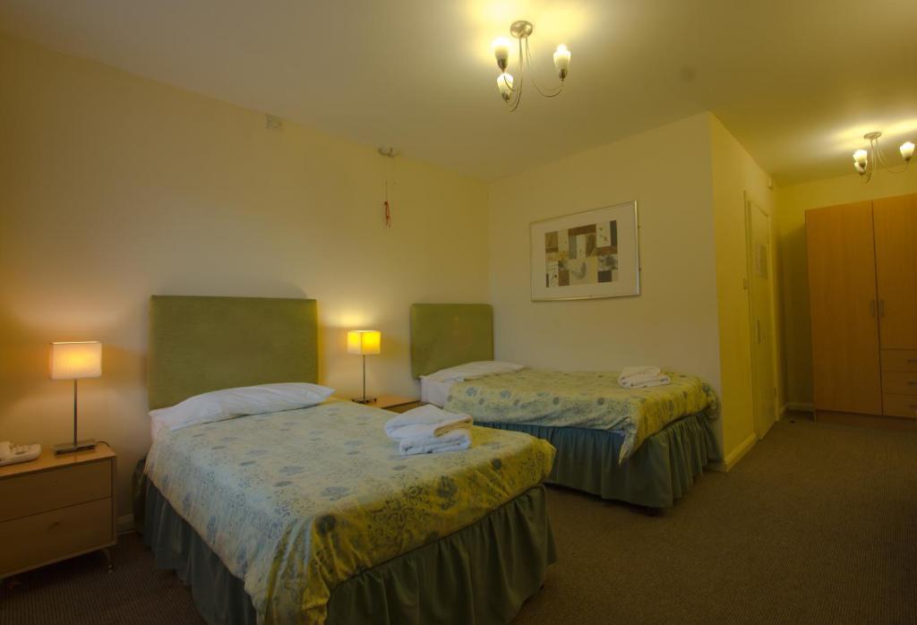 Plough Motel Stoke-on-Trent Extérieur photo