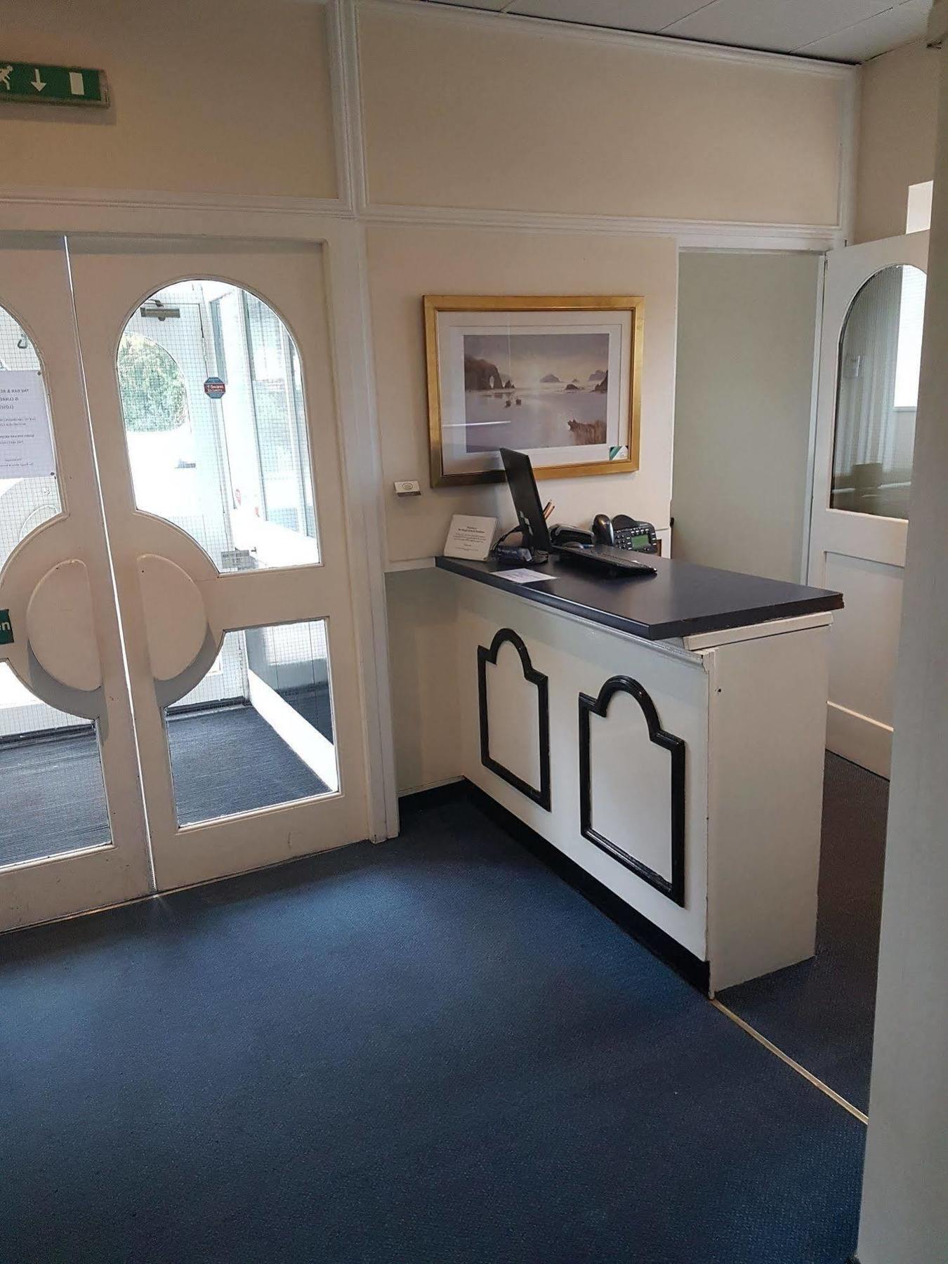 Plough Motel Stoke-on-Trent Extérieur photo